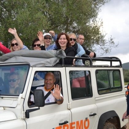 Jeep safari